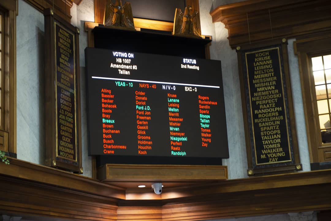 Image: Senate Republicans block proposal to provide more money for teachers