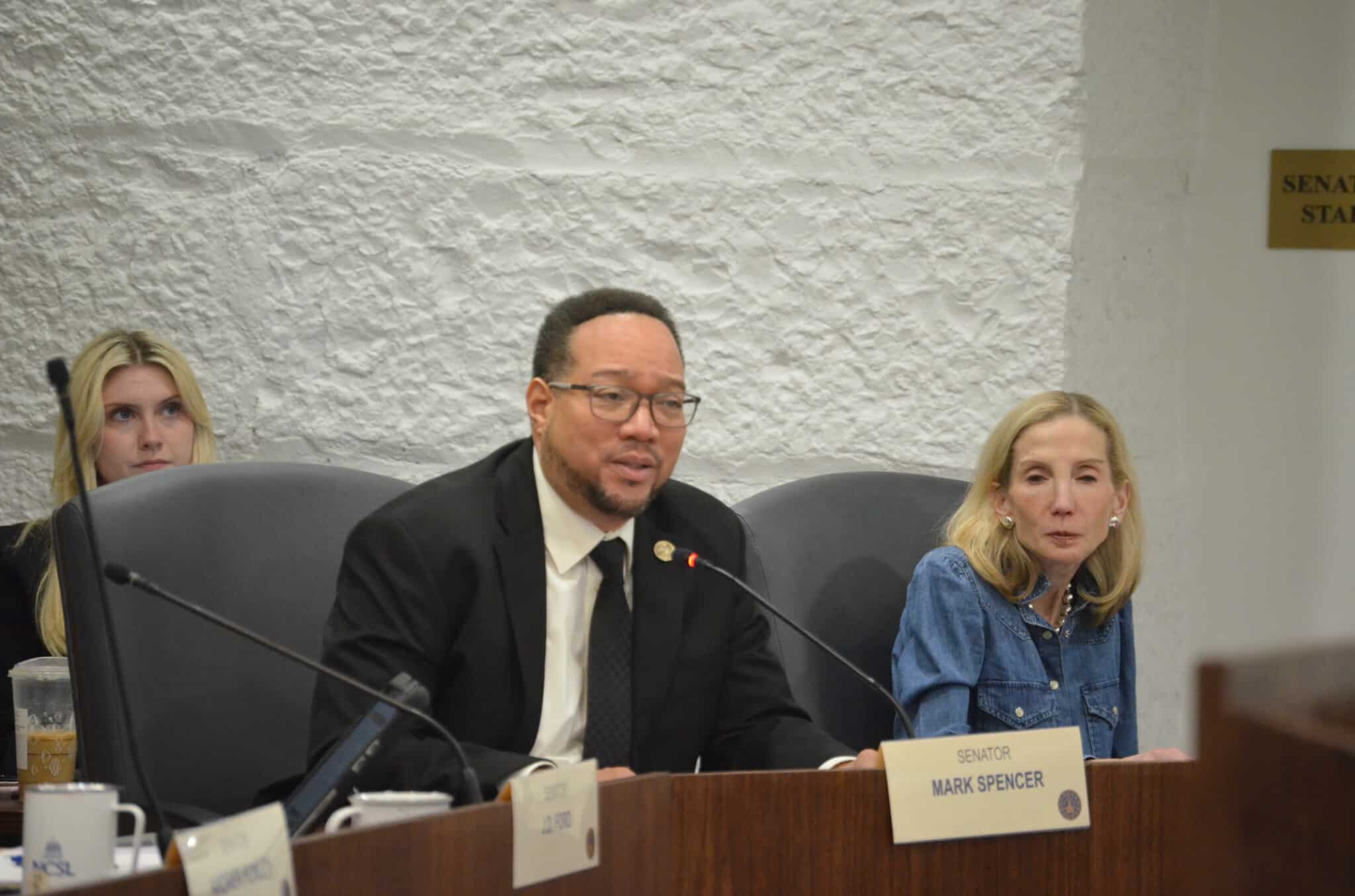 Image: Senator Mark Spencer Addresses State Accounting Error Affecting the Cities of Gary, East Chicago and Michigan City